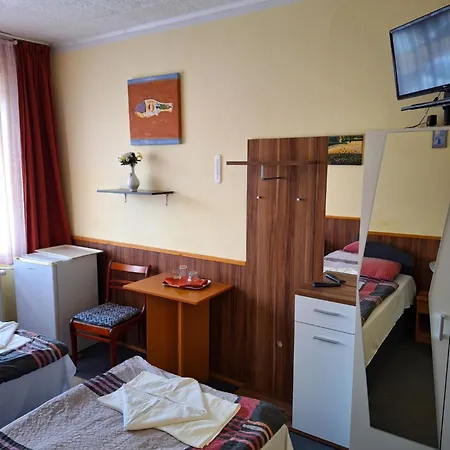 Grill Terasz Etterem Es Szallashely Bed & Breakfast