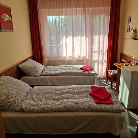 Nocleg ze śniadaniem Grill Terasz Etterem Es Szallashely