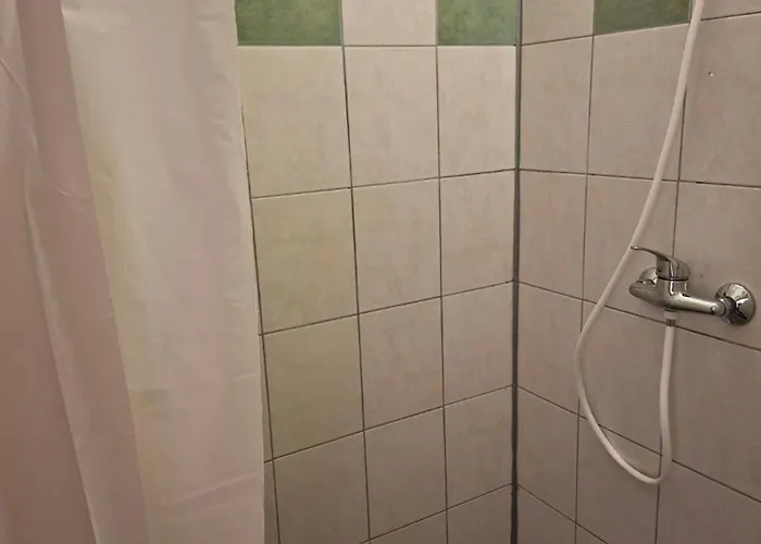 Nocleg ze śniadaniem Grill Terasz Etterem Es Szallashely 3*