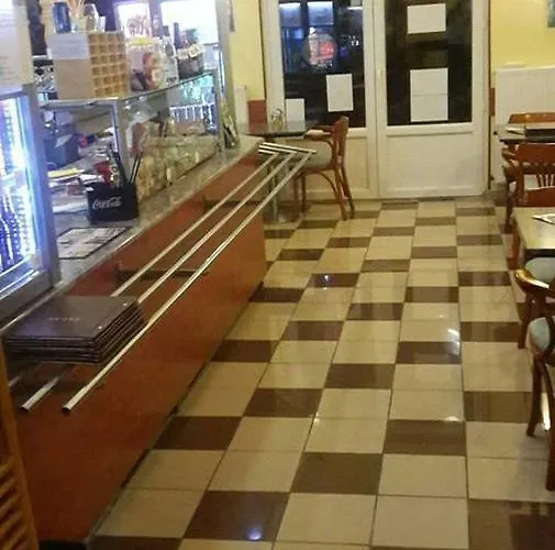 Grill Terasz Etterem Es Szallashely 3* Mezőkövesd